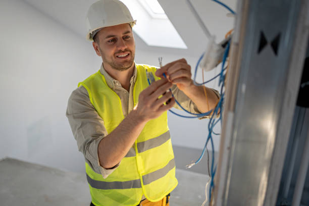 Best 24-Hour Electrician  in Le Roy, IL
